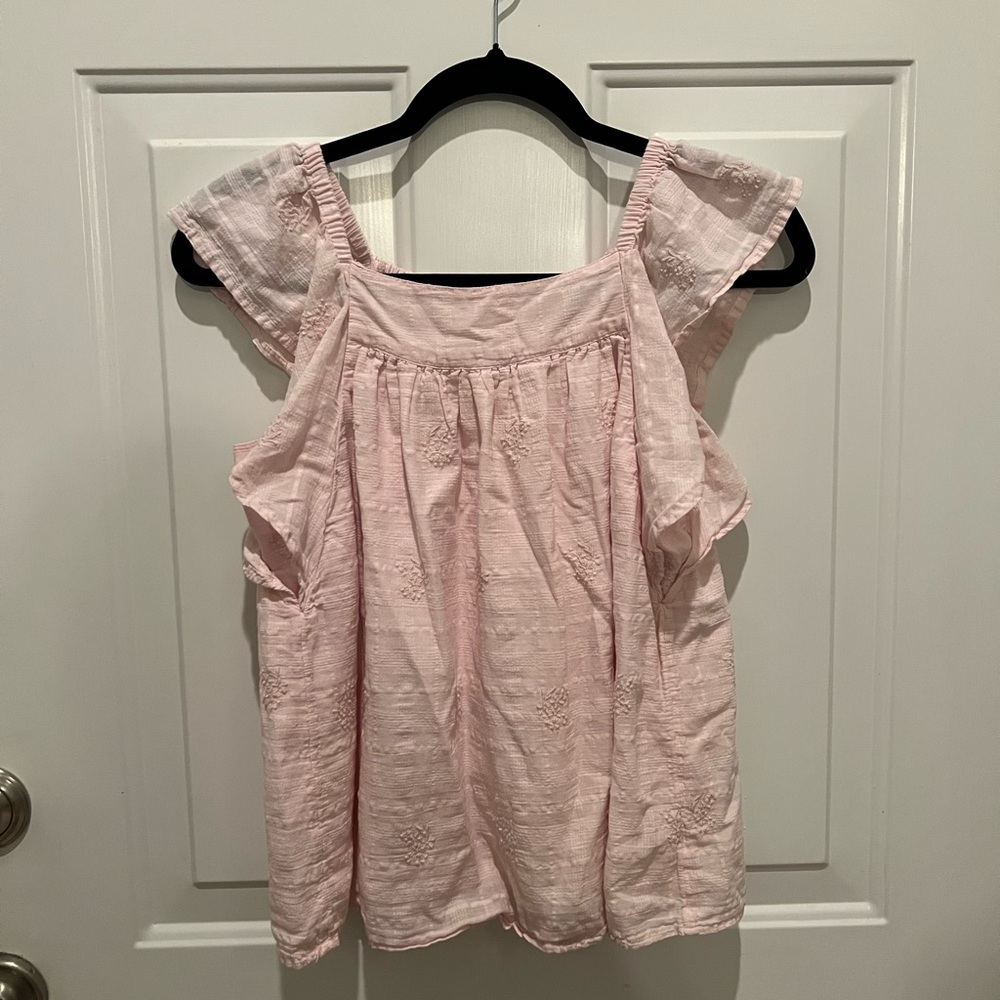 Cat & Jack kids shirt
Kids XL